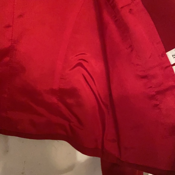 Red suit set - Picture 5 of 5